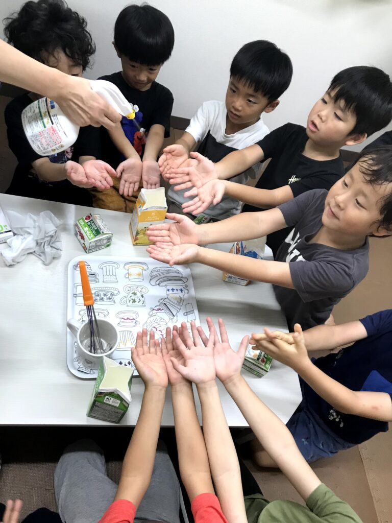 まんぷく組　お泊まらない保育